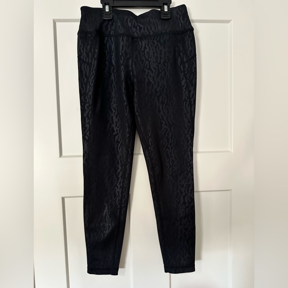 Sweaty Betty black with leopard print leggings, size 4-6